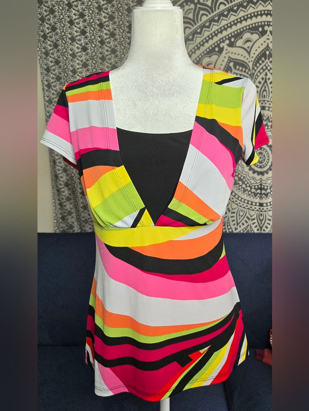 Y2K Libra Vibrant Abstract Top